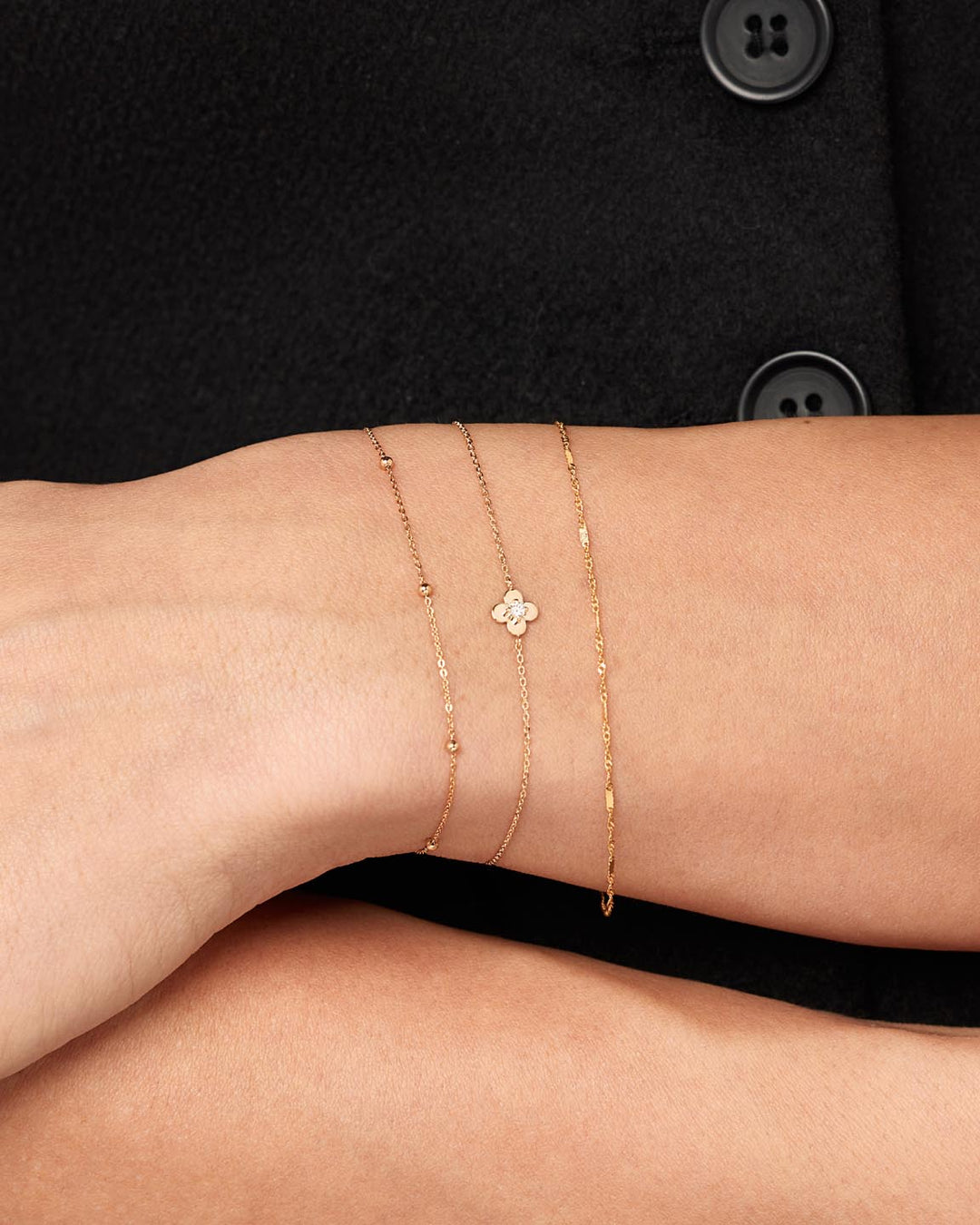 Solid Yellow Gold - Diamond Mini Flower Bracelet
